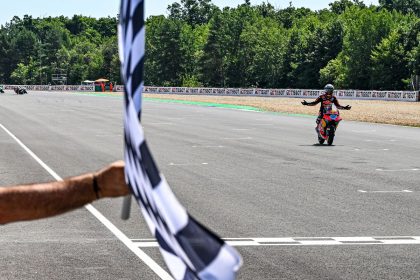 Moto3: Rueda escapes gloves-off battle for the podium in Brno
