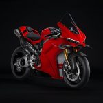 Ready to dominate the track: the Panigale V4 and V2 with Ducati Performance accessories