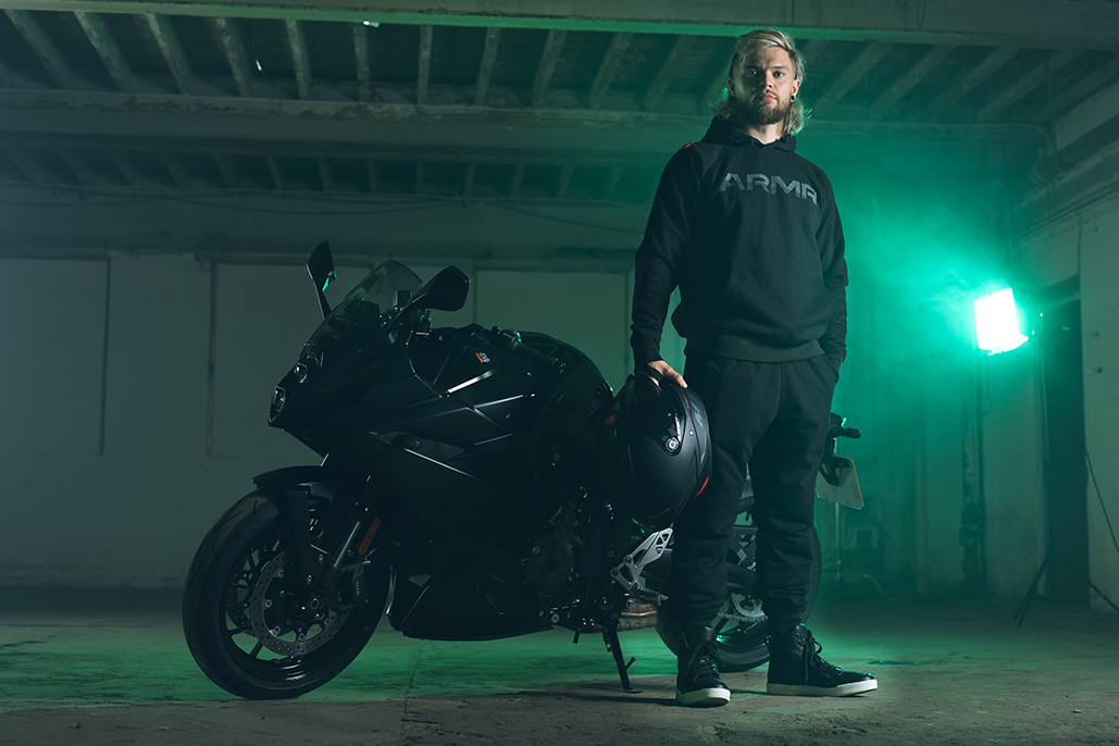 NEW from ARMR: AKI 1.0 Hoodie/Joggers in stock now