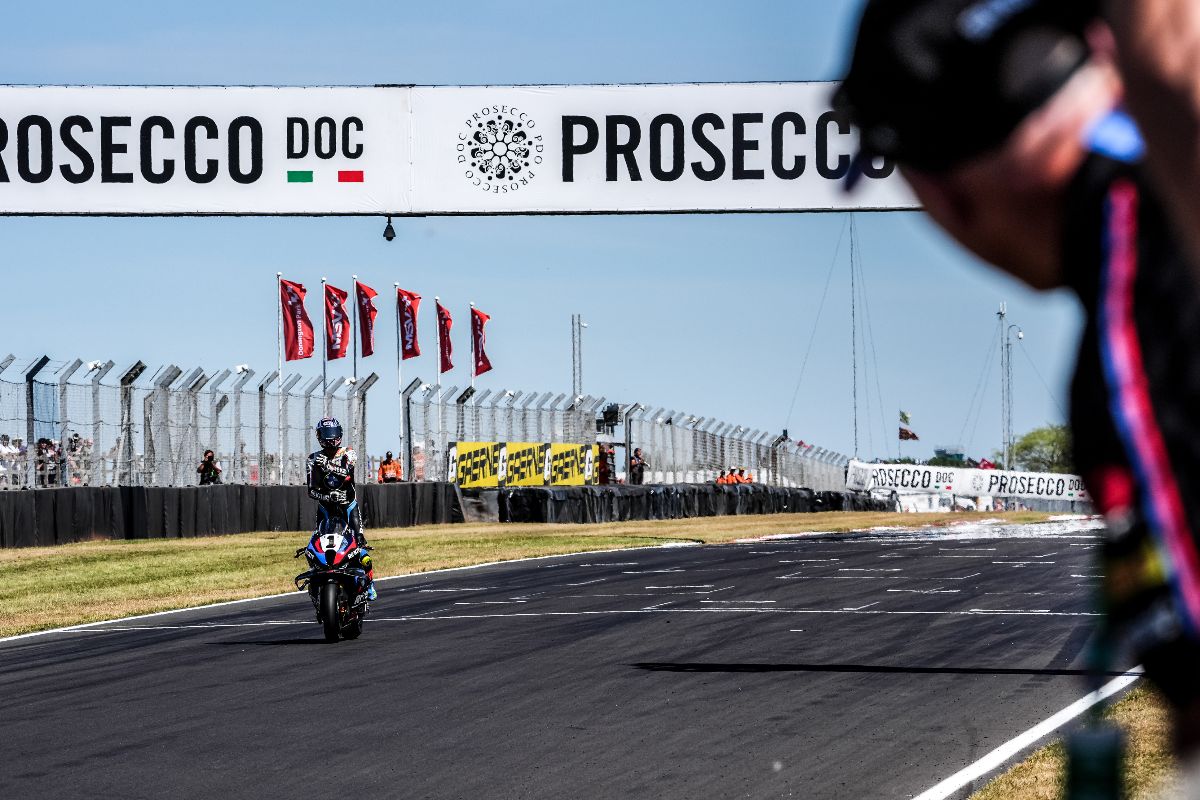 WorldSBK: Toprak makes it ten
