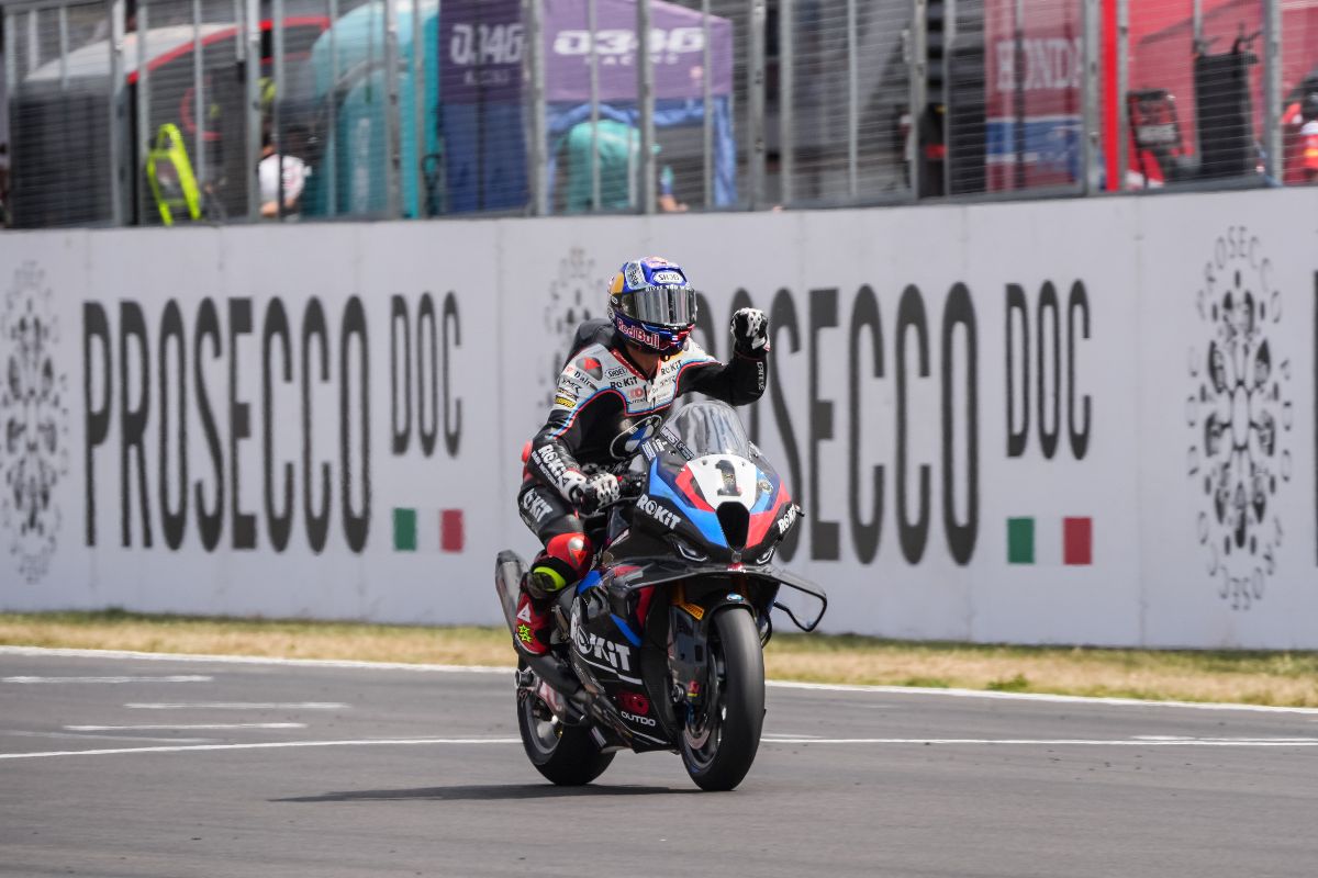 WorldSBK: Toprak’s triple delivers him the title lead