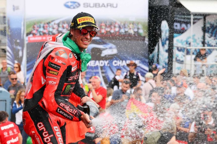 WorldSBK: Bulega answers back at Aragon