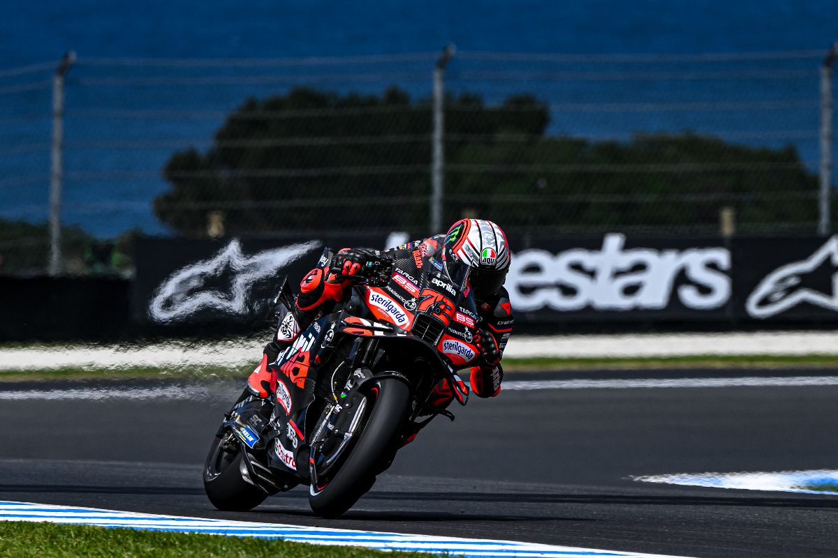 MotoGP: Blistering Bezzecchi sets new lap record to clinch Day 1 honours Down Under