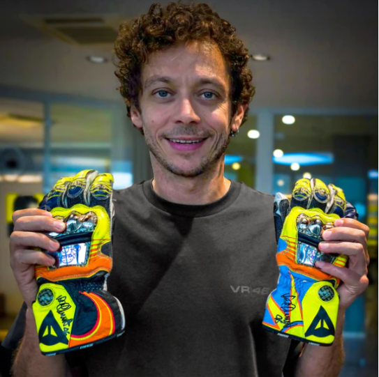 Valentino Rossi Partners With Motogp Authentics