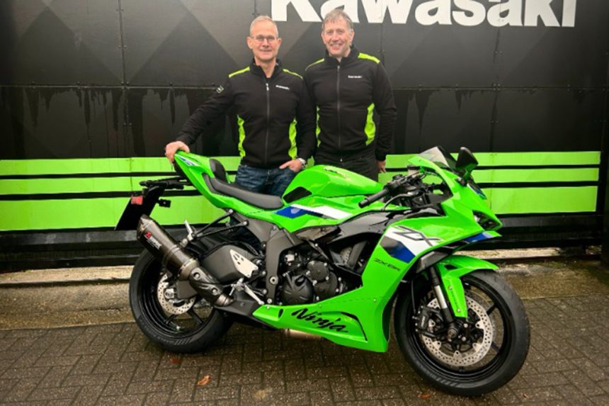 Kawasaki Uk Teams Up With James Whitham Track Training Days
