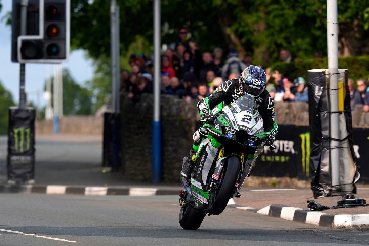 Kawasaki Uk And David Johnson Remain For Third Consecutive Road Race Campaign
