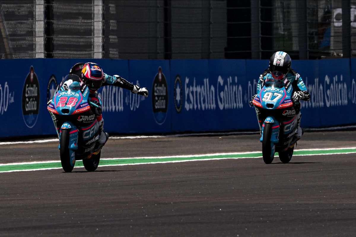 Moto3: Quiles Resists Morelli For Victory, Pratama Stuns With P3