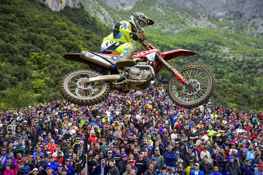 Herlings And Sacha Coenen Are The Kings Of The Mountains At The Mxgp Of Trentino