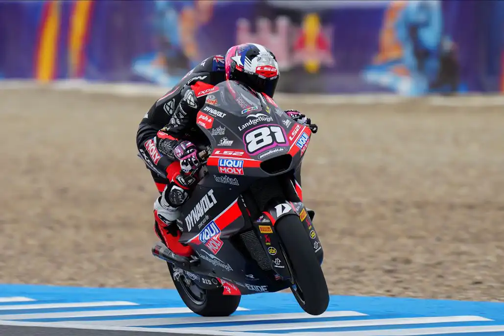 Moto2: Agius Smashes Lap Record To Front Friday