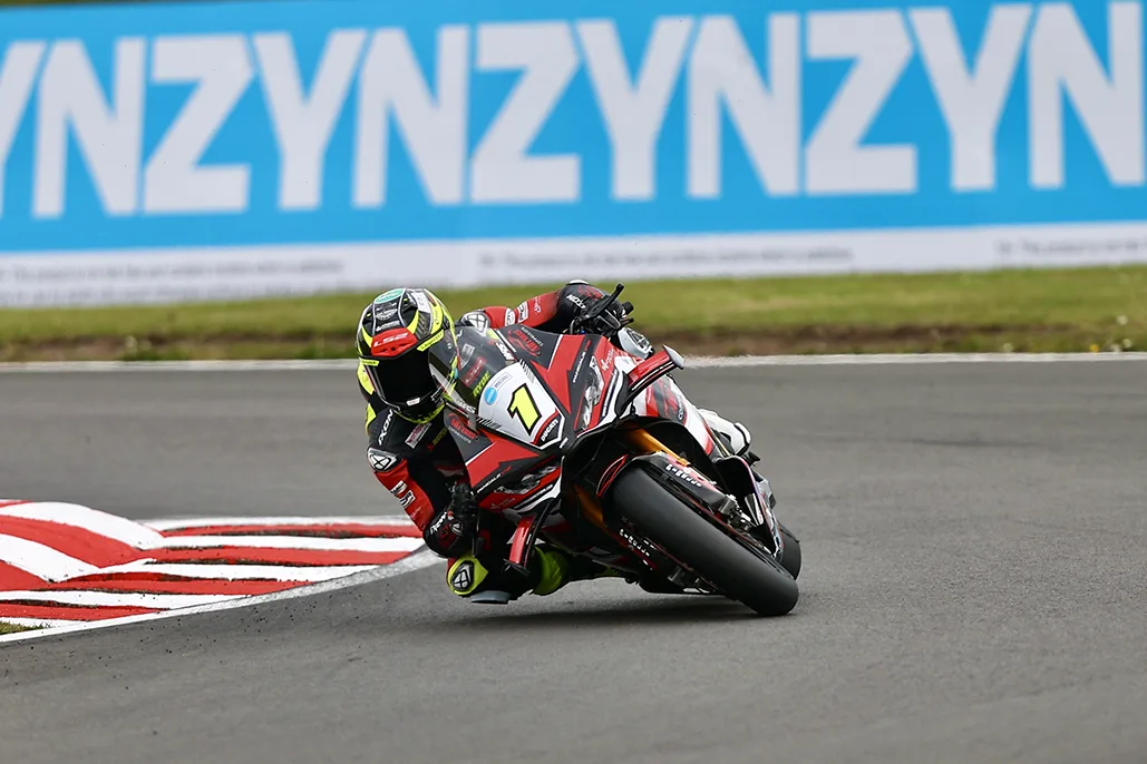 British Superbikes: Ryde Sets Fastest Ever Bsb Lap Of Oulton Park Ahead Of Opening Race