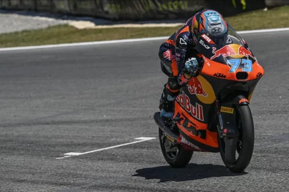 Moto3: Perrone Grabs Pole By 0.005 In Barcelona