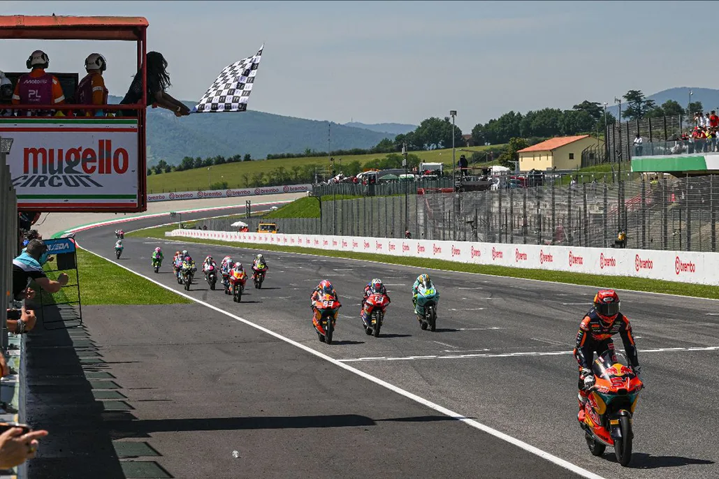 Moto3: Uriarte Pounces Late To Earn Debut Win As Danish Clinches Podium