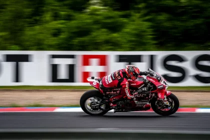 Worldsbk: Gerloff Tops The Times While Bulega Crashes At Most