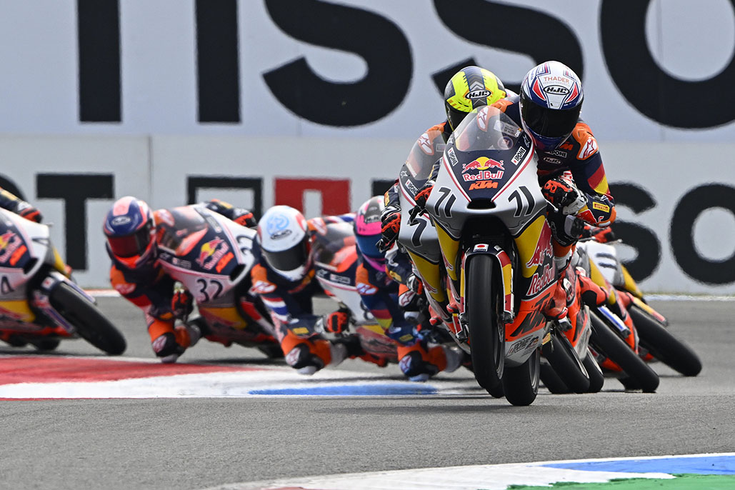 Carlos Cano Takes Thrilling Red Bull Rookies Cup Assen Race 1