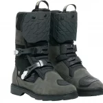 Dainese Overyond Xt Gtx: The All-Terrain Commuter Boot