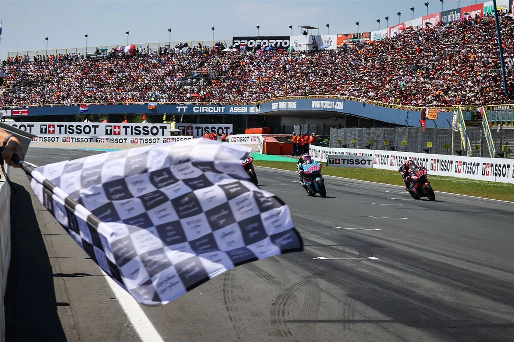 Moto2: Alonso Vs Gonzalez Vs Agius Lights Up The Cathedral