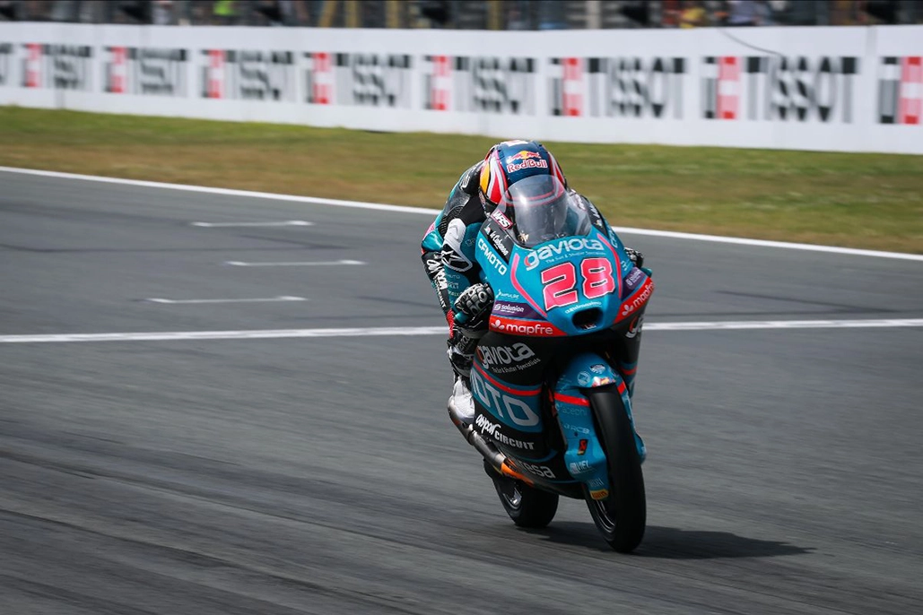 Moto3: Quiles Denies Kelso By 0.025s In Assen