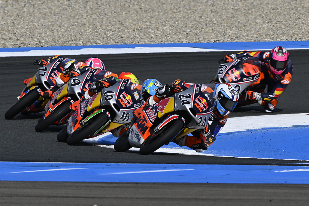 Planques And Mounsey Share Red Bull Rookies Cup Poles In Assen