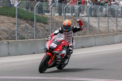 Motoamerica: Double Vision In Quad Lock Superbike Race Two At Laguna Seca