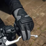 Bee Cool With Weise Hive Gloves