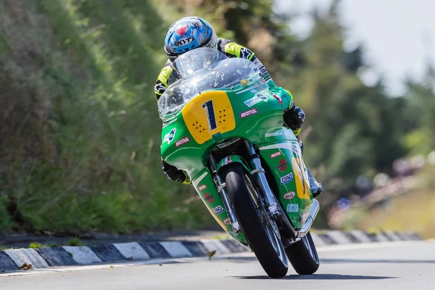 Mcguinness And Paton Reunited On Top In Historic Senior Classic Tt