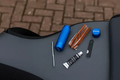 New From Oxford: Plug-It Xl - Emergency Tyre Repair Kit