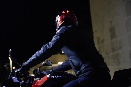 Shark Launches The Skwal Icup: F1-Inspired Led Signature